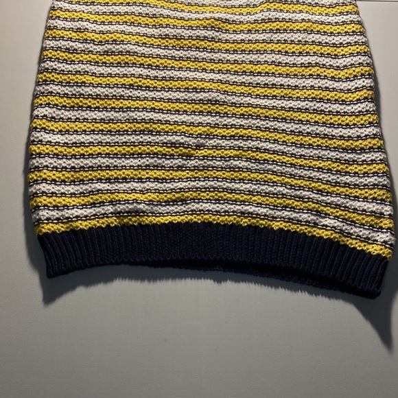 NWT - It’s Our Time - Sweater Tank Top - Size Medium - Picture 7 of 8